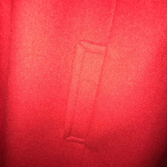 Red jacket - Picture 5 of 5